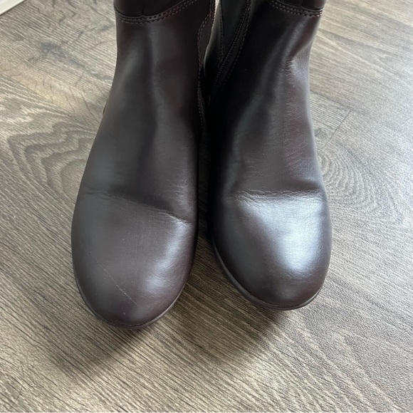 Hush Puppies Brown Leather Tall Riding Boots Buckles Women's size 9W 9 Wide - Picture 4 of 10